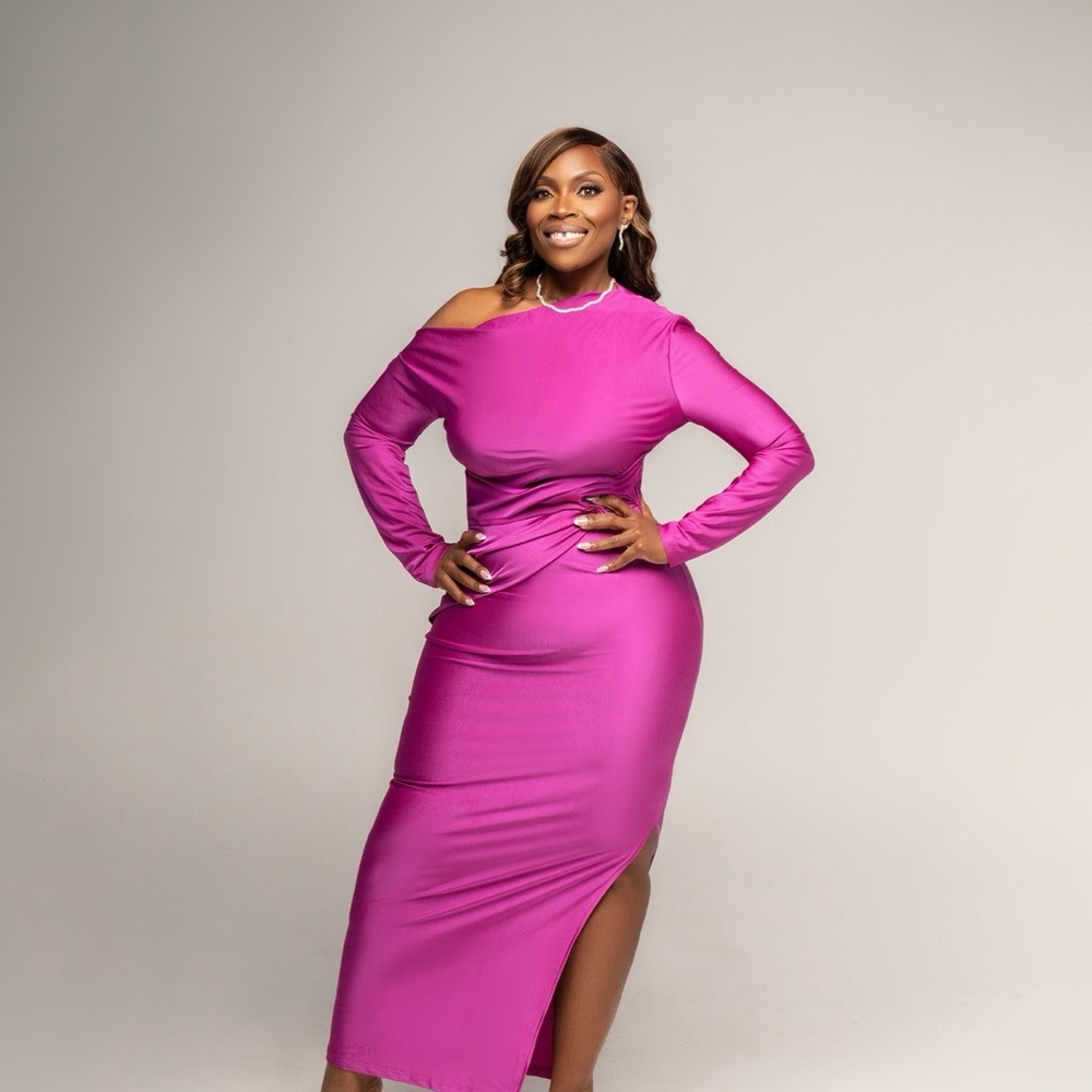 Women's One-Shoulder Fuchsia Midi Dress